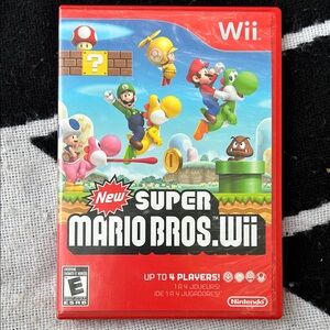 Nintendo Super Mario Bros. Wii - Red Case